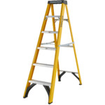 youngman trade 6 tread heavy duty fibreglass stepladder