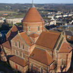 redland rosemary clay classic 80 plain red roof tile 265 x 165mm