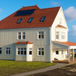 redland rosemary clay classic 80 plain red roof tile 265 x 165mm