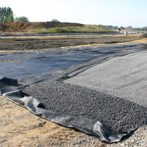 gp90 woven geotextile 4.5 x 100m