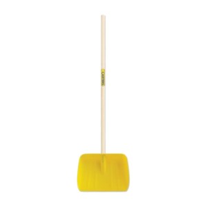 snow scoop with wooden handle