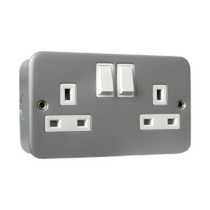 sparkpak metal clad 2 gang 13 amp socket