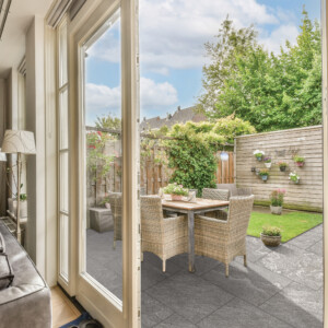 bradstone drava porcelain paving light grey 900 x 600 x 20mm